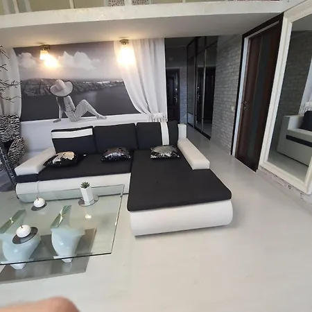 Apartment Penthouse